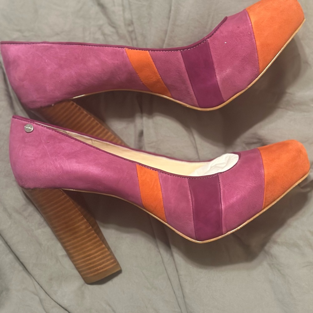 COPY - calvin klein pumps